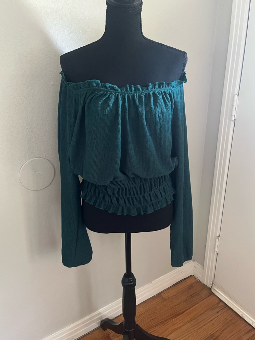 The General Good Off-Shoulder Smocked Waist Blouse in Teal NWT Size XL